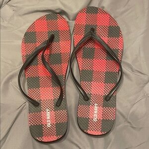 Old Navy Red and Black Plaid Sandals